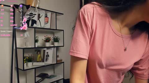 Syrena online show from 10/24/25, 01:07