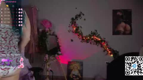 silvia_santorskii online show from 10/10/25, 08:02