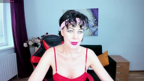 Snapshot of silvia_wallec chatting on 04/30/26, 06:09 Silvia Wallec online show from 04/30/26, 06:09