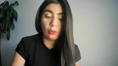 Silvie online show from 02/03/25, 10:00