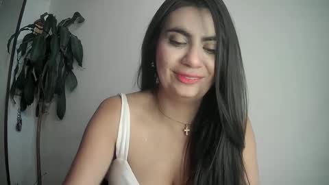 Silvie online show from 02/04/25, 10:55