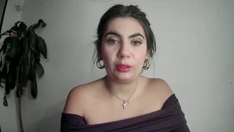 Silvie online show from 02/09/25, 12:17