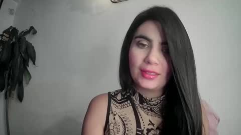 Silvie online show from 02/17/25, 01:58