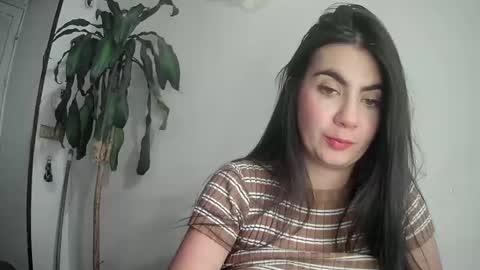 Silvie online show from 02/23/25, 10:53