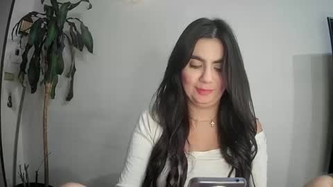 Silvie online show from 03/12/25, 02:30