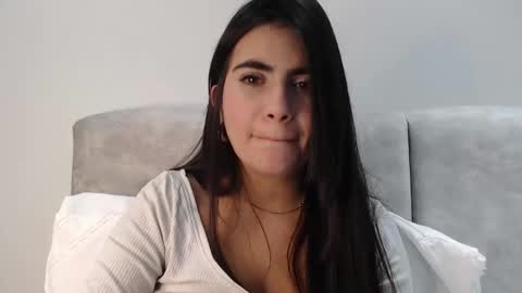 Silvie online show from 10/29/25, 01:30