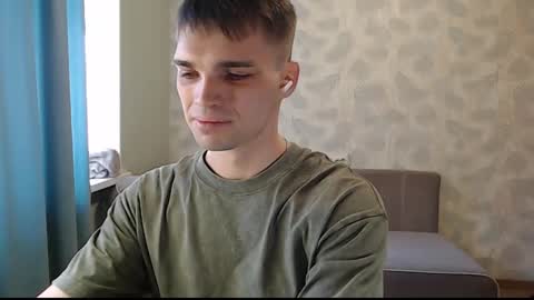 Snapshot of simbo_cool chatting on 03/13/26, 10:22 Simba online show from 03/13/26, 10:22