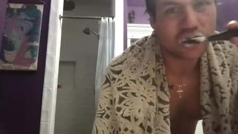 Snapshot of simi136 chatting on 02/11/26, 05:34 simi136 online show from 02/11/26, 05:34