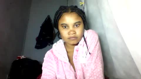 simirna98 online show from 06/06/26, 07:51
