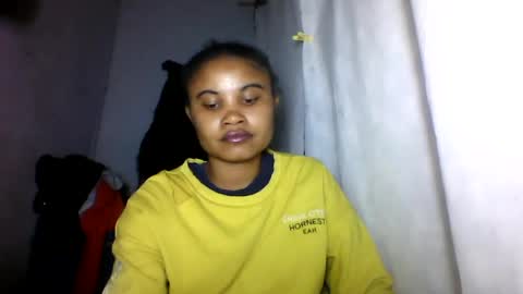 simirna98 online show from 06/12/26, 09:57