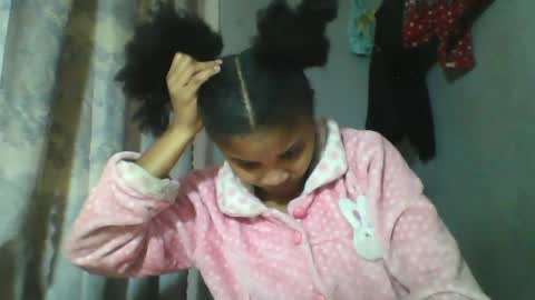 simirna98 online show from 06/22/26, 08:22