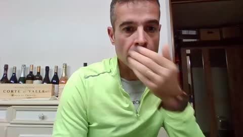 Snapshot of simmeturbate chatting on 01/04/25, 10:16 Italiandaddyitalydickassbottomassholecomshowmasturbatenudeboyitalyatleticcutemuscolarhardcockdickboy online show from 01/04/25, 10:16