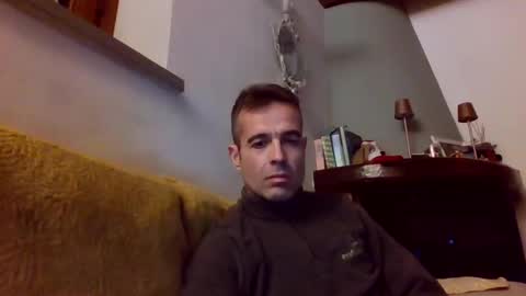 Snapshot of simmeturbate chatting on 01/04/25, 09:31 Italiandaddyitalydickassbottomassholecomshowmasturbatenudeboyitalyatleticcutemuscolarhardcockdickboy online show from 01/04/25, 09:31