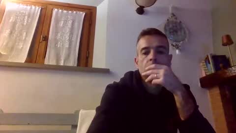 Snapshot of simmeturbate chatting on 02/03/25, 09:39 Italiandaddyitalydickassbottomassholecomshowmasturbatenudeboyitalyatleticcutemuscolarhardcockdickboy online show from 02/03/25, 09:39