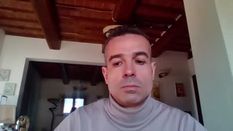 Snapshot of simmeturbate chatting on 02/04/25, 11:27 Italiandaddyitalydickassbottomassholecomshowmasturbatenudeboyitalyatleticcutemuscolarhardcockdickboy online show from 02/04/25, 11:27