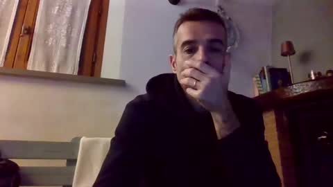 Snapshot of simmeturbate chatting on 02/10/25, 09:15 Italiandaddyitalydickassbottomassholecomshowmasturbatenudeboyitalyatleticcutemuscolarhardcockdickboy online show from 02/10/25, 09:15