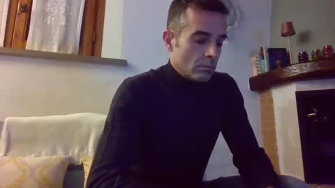 Snapshot of simmeturbate chatting on 02/16/25, 05:15 Italiandaddyitalydickassbottomassholecomshowmasturbatenudeboyitalyatleticcutemuscolarhardcockdickboy online show from 02/16/25, 05:15