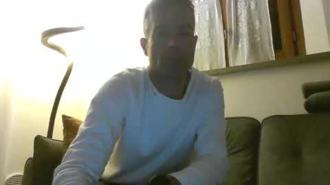 Snapshot of simmeturbate chatting on 10/12/25, 09:25 Italiandaddyitalydickassbottomassholecomshowmasturbatenudeboyitalyatleticcutemuscolarhardcockdickboy online show from 10/12/25, 09:25