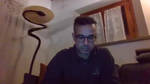 Snapshot of simmeturbate chatting on 11/14/25, 08:18 Italiandaddyitalydickassbottomassholecomshowmasturbatenudeboyitalyatleticcutemuscolarhardcockdickboy online show from 11/14/25, 08:18