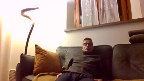 Snapshot of simmeturbate chatting on 11/15/25, 09:54 Italiandaddyitalydickassbottomassholecomshowmasturbatenudeboyitalyatleticcutemuscolarhardcockdickboy online show from 11/15/25, 09:54