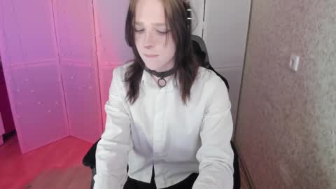 Snapshot of simochka_ chatting on 05/12/26, 12:57 Simochka online show from 05/12/26, 12:57