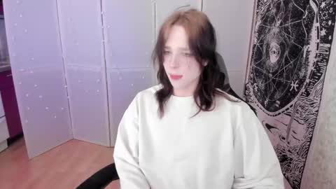 Snapshot of simochka_ chatting on 06/02/26, 06:04 Simochka online show from 06/02/26, 06:04