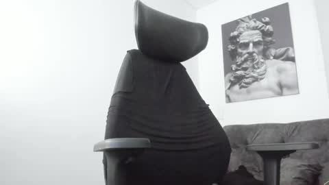 simon_leon01 online show from 01/17/26, 11:30