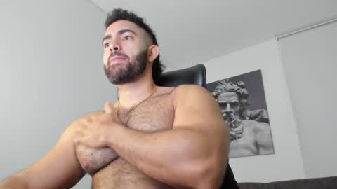 simon_leon01 online show from 05/14/26, 01:12