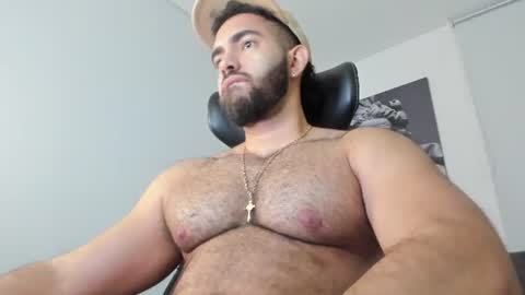 Snapshot of simon_leon01 chatting on 06/17/26, 12:13 simon_leon01 online show from 06/17/26, 12:13