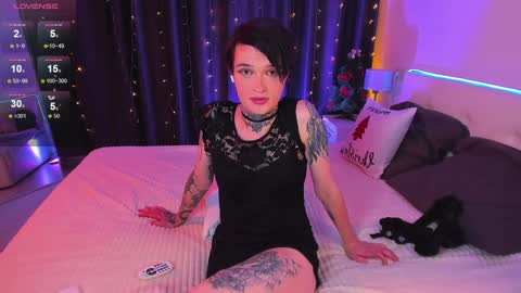 Simona online show from 12/30/24, 01:14