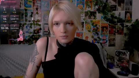 Simona online show from 10/04/25, 03:15