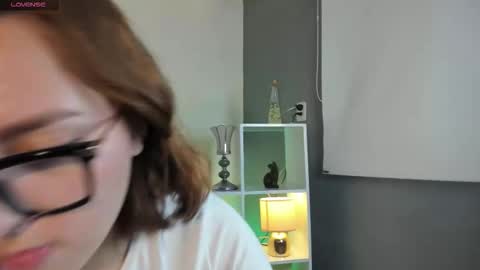 simonastar_ online show from 02/13/26, 01:07