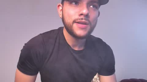 Simn online show from 02/01/25, 06:29