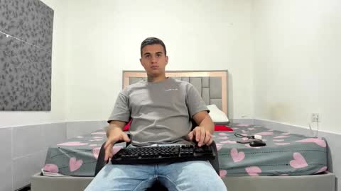 SIMON KELER online show from 12/02/25, 10:53