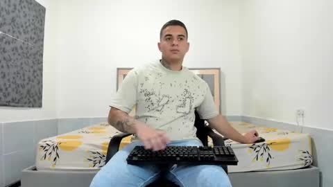 SIMON KELER online show from 05/16/26, 01:02