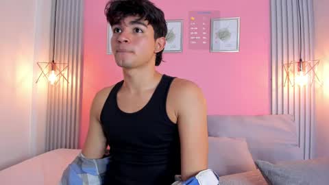  Simon  online show from 12/18/24, 06:35