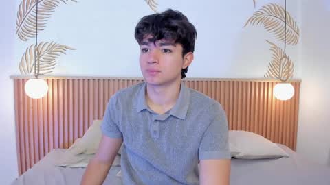  Simon  online show from 12/31/24, 02:03