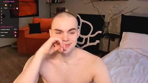 Simon online show from 01/18/26, 01:04