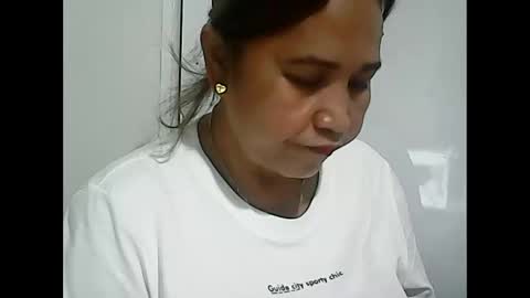 Carolyn online show from 11/26/25, 11:22