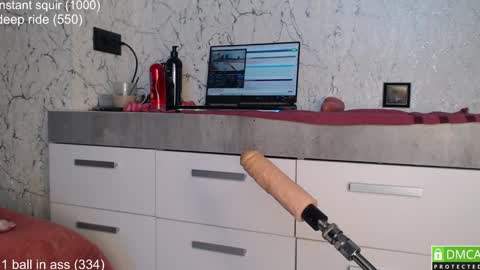 regina online show from 02/07/25, 07:40