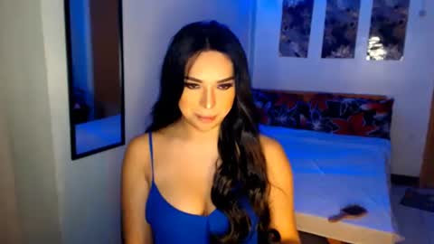 LEILA online show from 10/04/25, 06:06