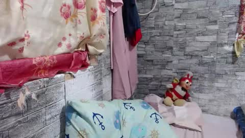 Ela online show from 11/13/25, 12:15