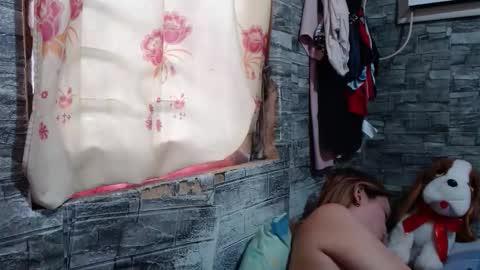 Ela online show from 04/21/26, 01:07