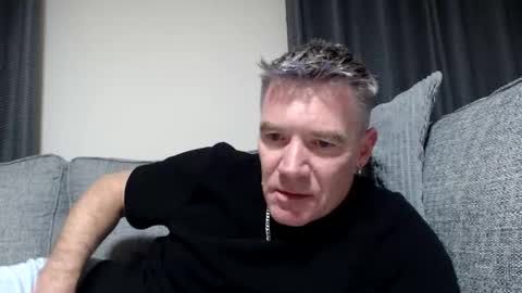 Ricky online show from 11/14/25, 01:37