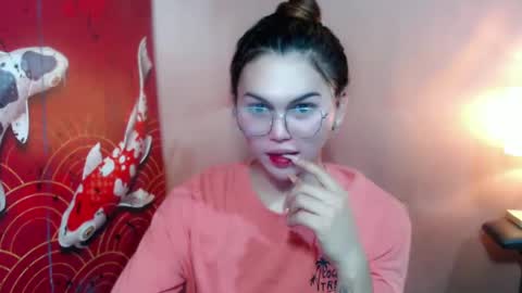 Snapshot of simplepinayx chatting on 01/25/25, 05:29 call me nath online show from 01/25/25, 05:29