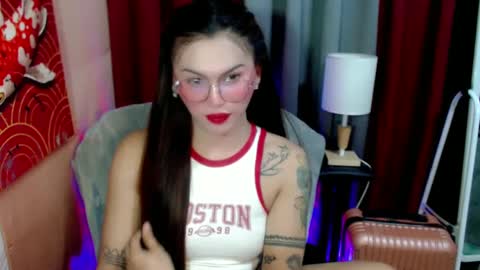 Snapshot of simplepinayx chatting on 02/11/25, 07:54 call me nath online show from 02/11/25, 07:54