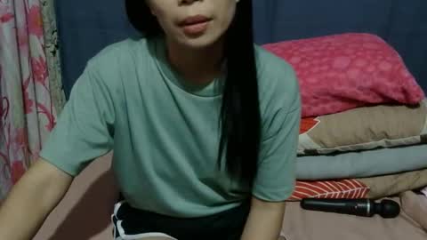 mia online show from 02/25/26, 01:15