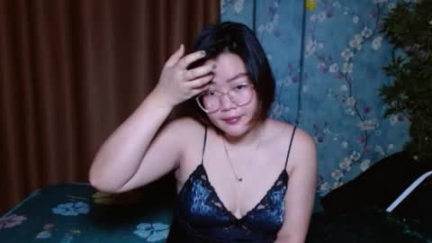 Snapshot of simply_niki chatting on 02/08/26, 06:00 zia online show from 02/08/26, 06:00