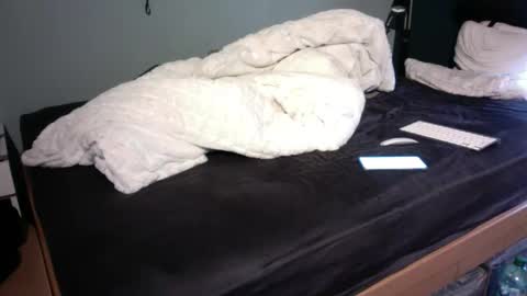 simplyminded online show from 01/11/26, 12:10