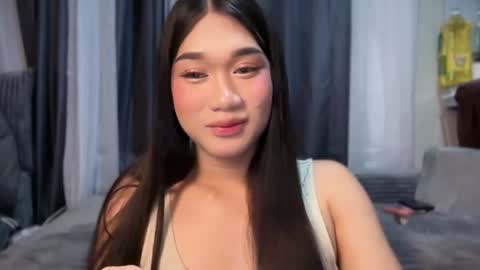 Snapshot of simplysultrykylie chatting on 06/20/26, 01:03 Kylie online show from 06/20/26, 01:03